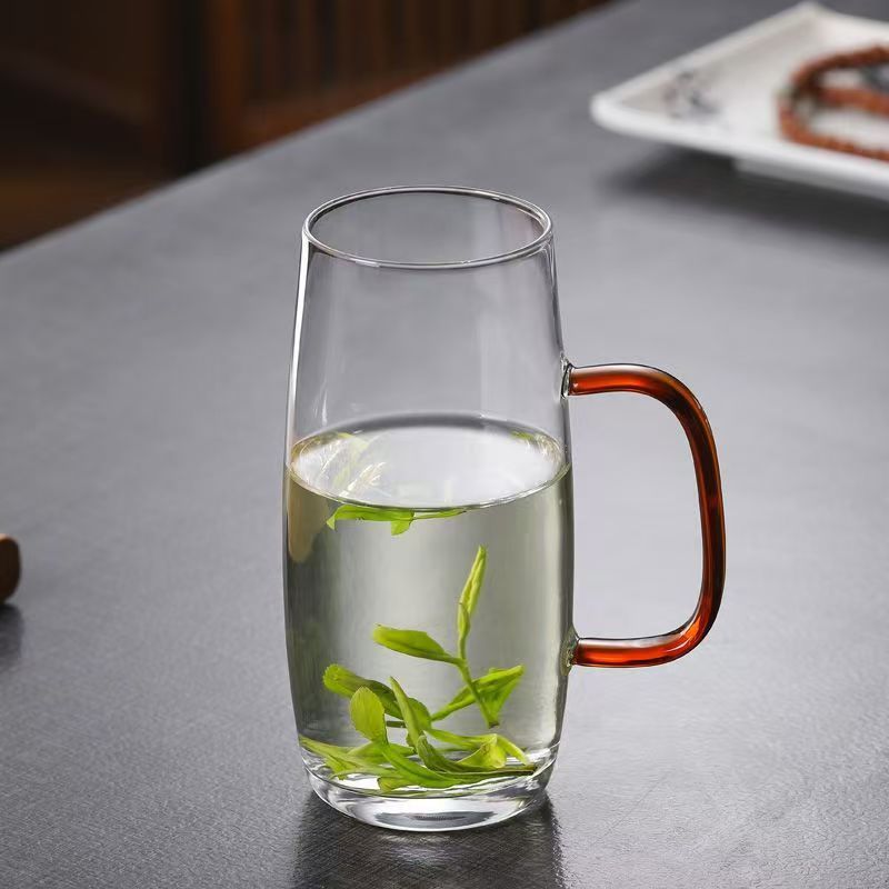 మంచి మరియు చెడు నాణ్యత గల గాజు కప్పుల మధ్య తేడాను ఎలా గుర్తించాలి